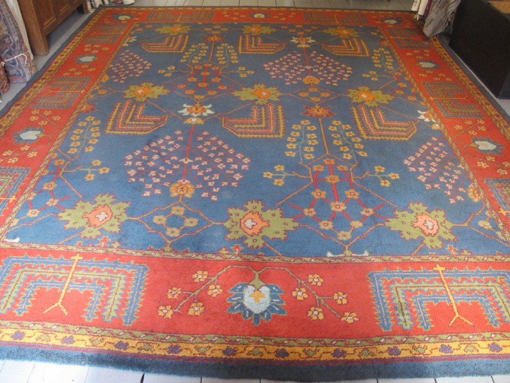Arts and Crafts Carpet, Circa 1900, 4.94m x 4.24m