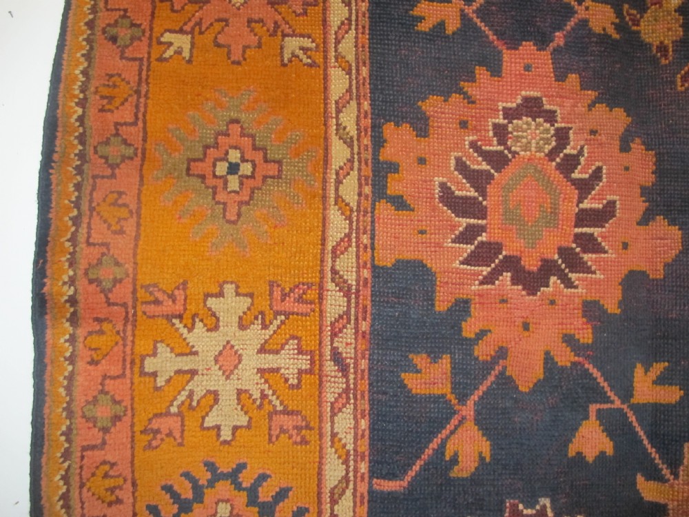 Oushak Carpet, Western Anatolia, Late 19th century, 3.46m x 2.72m View XIII