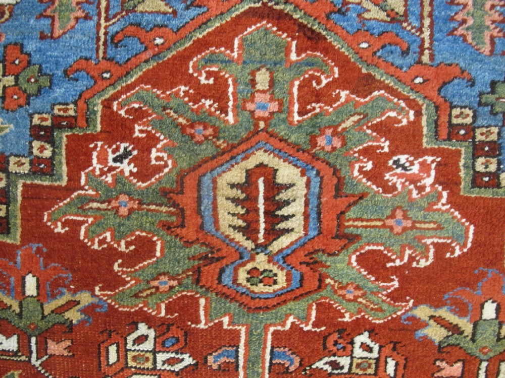 Colourful Heriz Carpet, Circa 1890, 3.25m x 2.40m View XI
