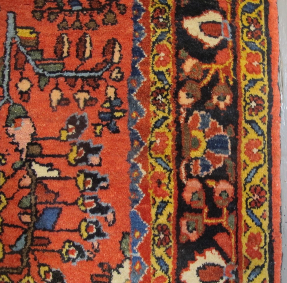 Fine Sarouk Rug, Central Persia, Circa 1920, 1.48m x 1.00m View VIII
