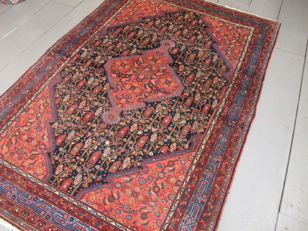 Fine Kurdish Rug, Persia, circa 1890, 2.04m x 1.39m View XV