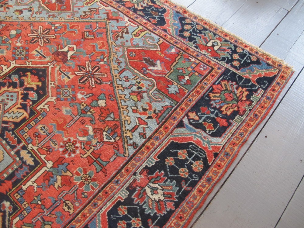 Small Heriz Carpet with Unusual Borders, Circa 1890, 2.90m x 2.09m View X