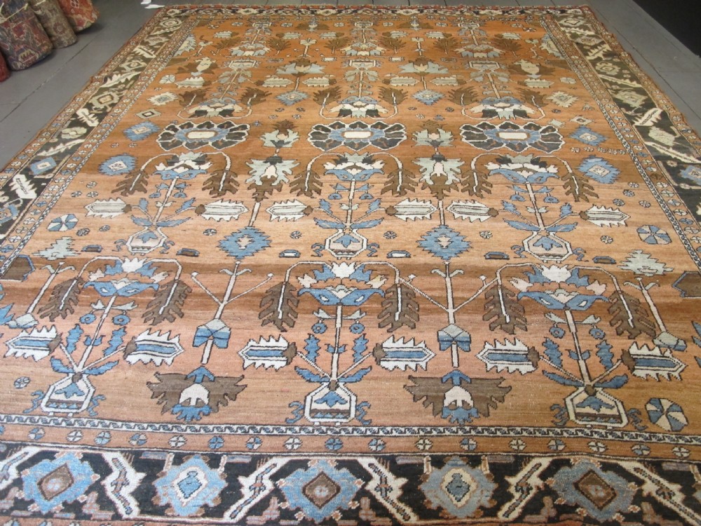 Bakshaish Carpet, North-West Persia, Circa 1880, 3.66m x 2.92m View III