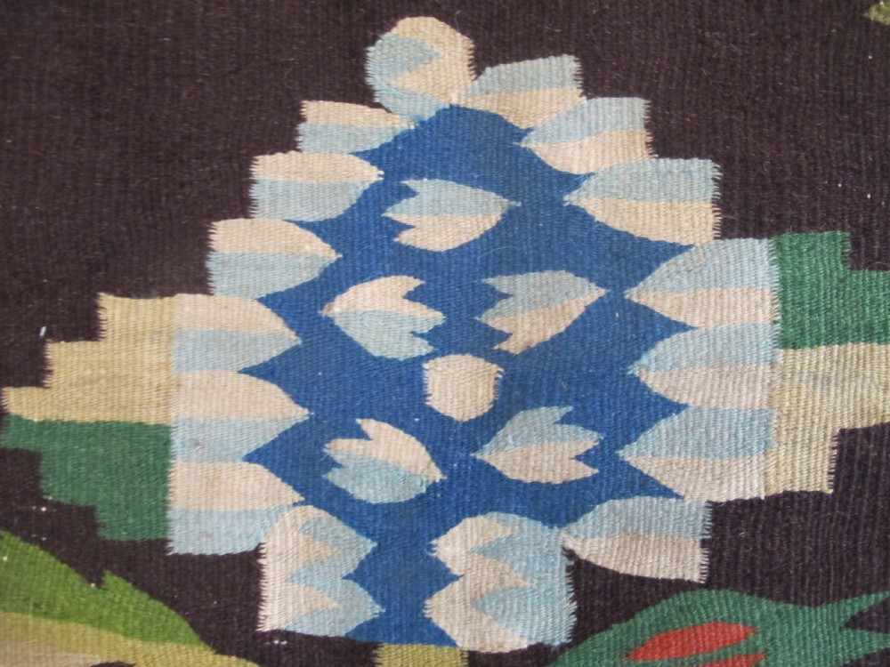 Fine Ukrainian Kilim, Circa 1900, 3.05m x 2.07m View XI