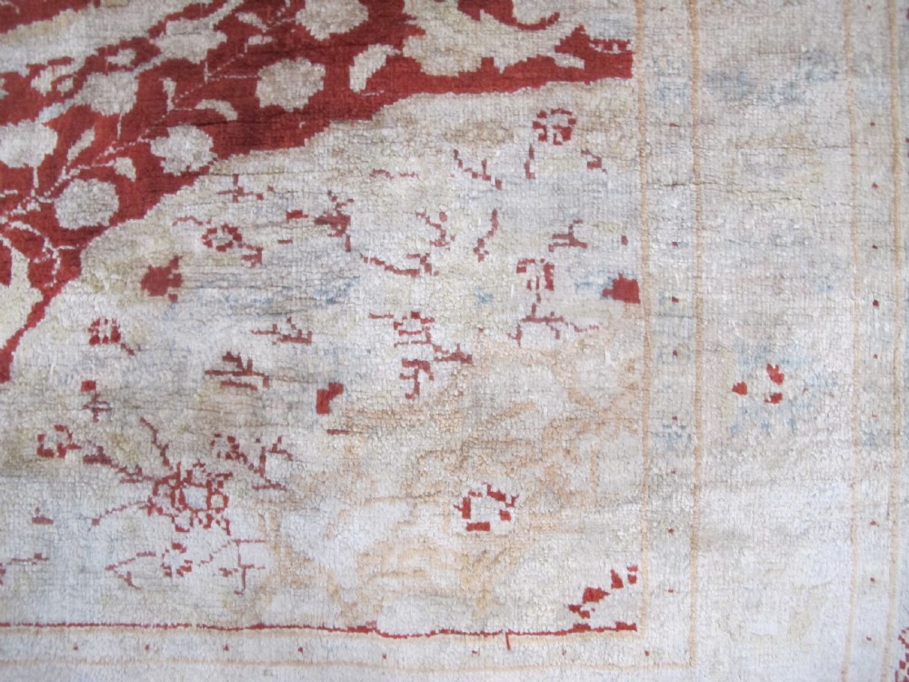 Fine Silk Tabriz Rug, Circa 1900, 1.62m x 1.18m View VIII