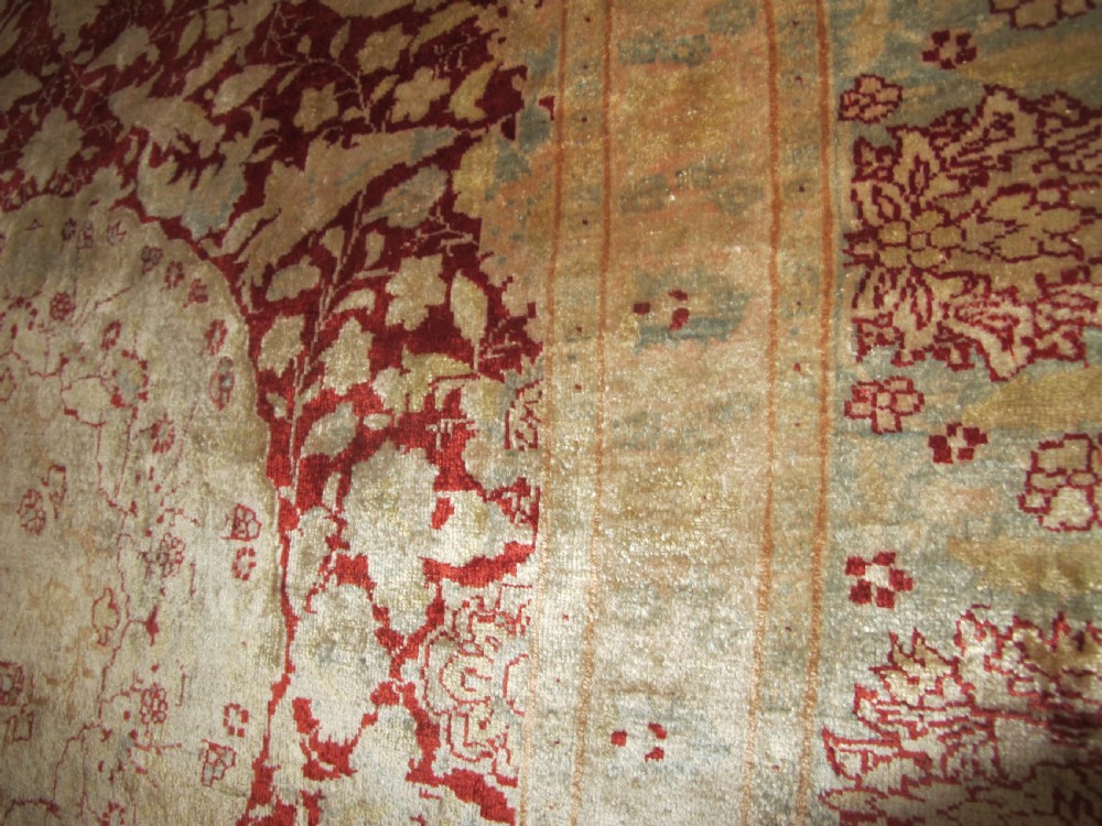 Fine Silk Tabriz Rug, Circa 1900, 1.62m x 1.18m View XI