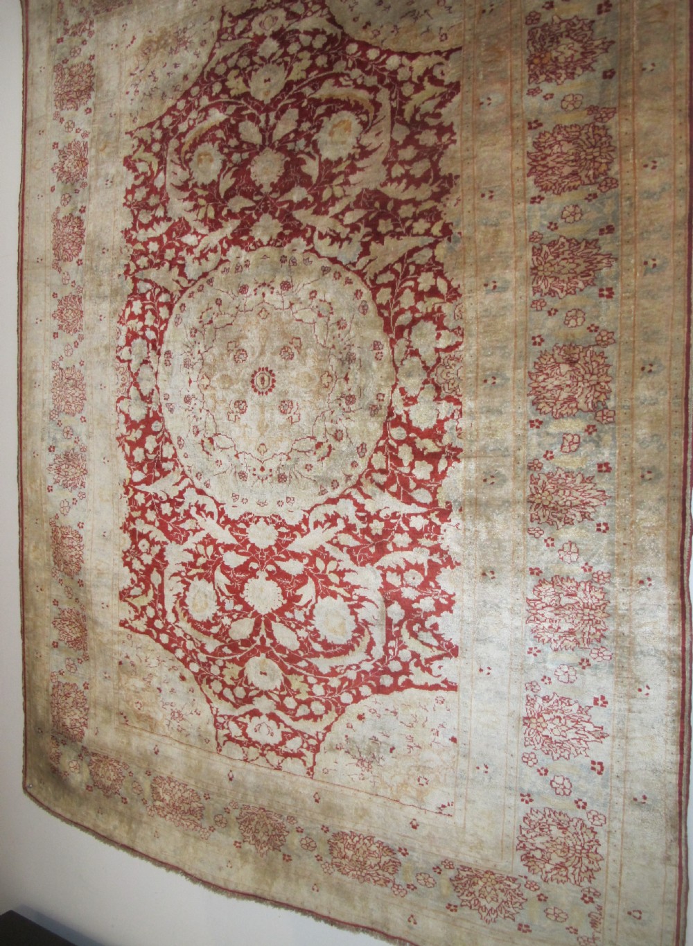 Fine Silk Tabriz Rug, Circa 1900, 1.62m x 1.18m View XIV