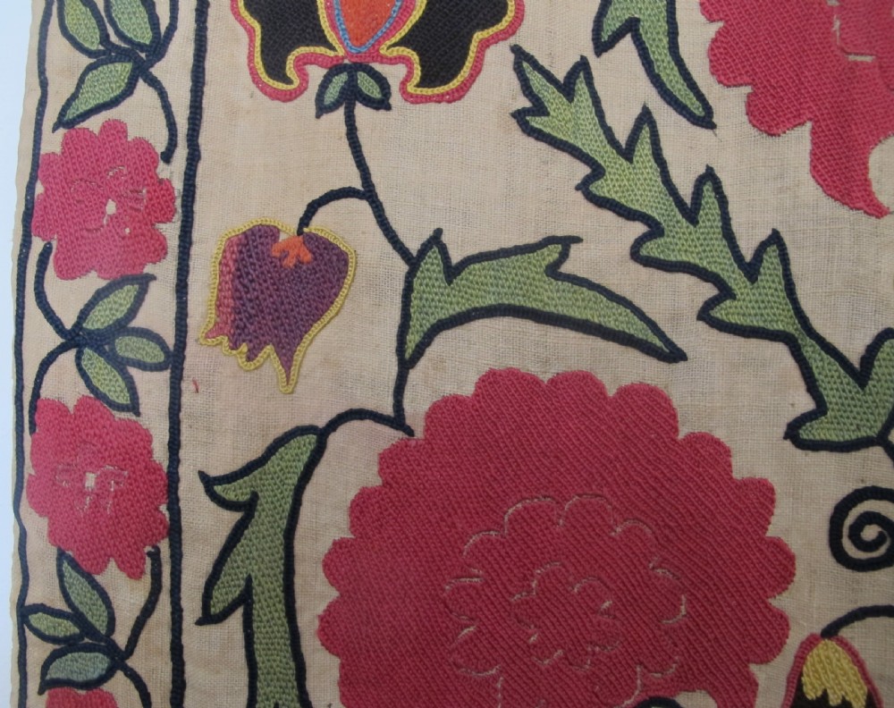 Exceptional Suzani, Uzbekistan, circa 1840, 2.17m x 1.77m View VI