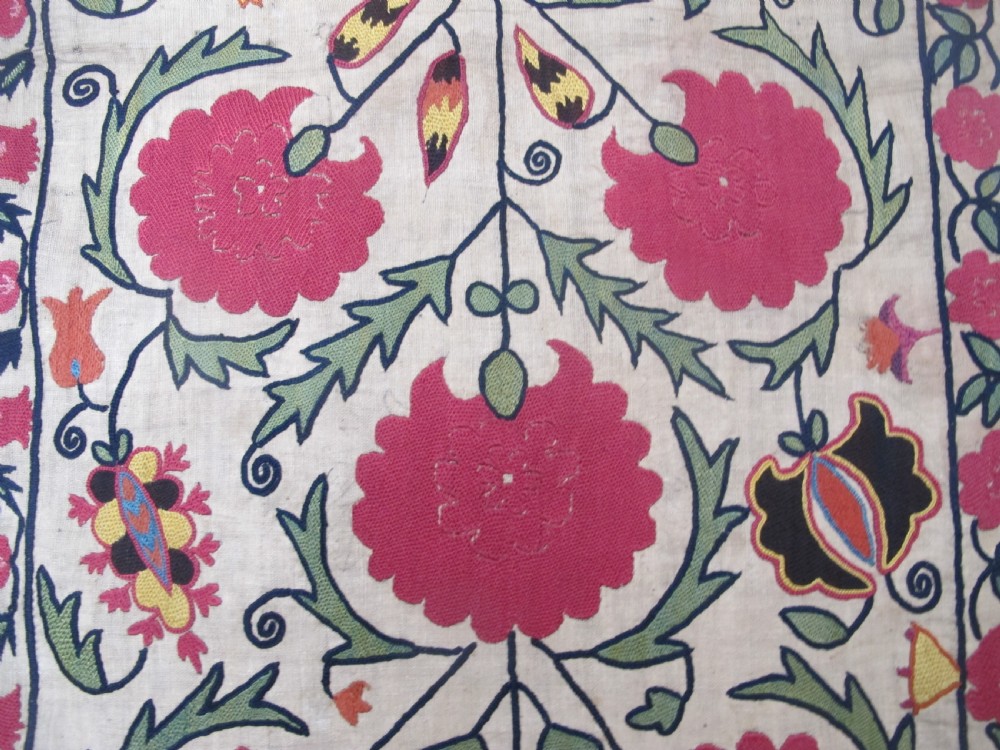 Exceptional Suzani, Uzbekistan, circa 1840, 2.17m x 1.77m View IX