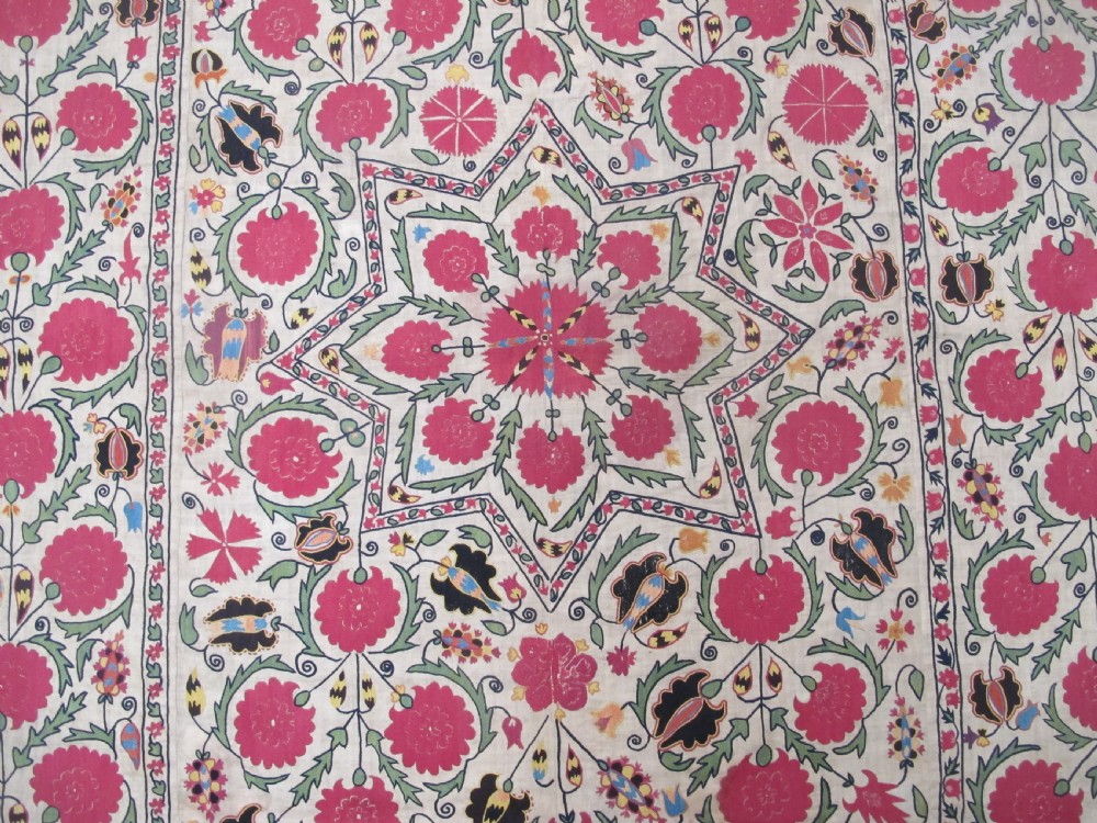 Exceptional Suzani, Uzbekistan, circa 1840, 2.17m x 1.77m View XI