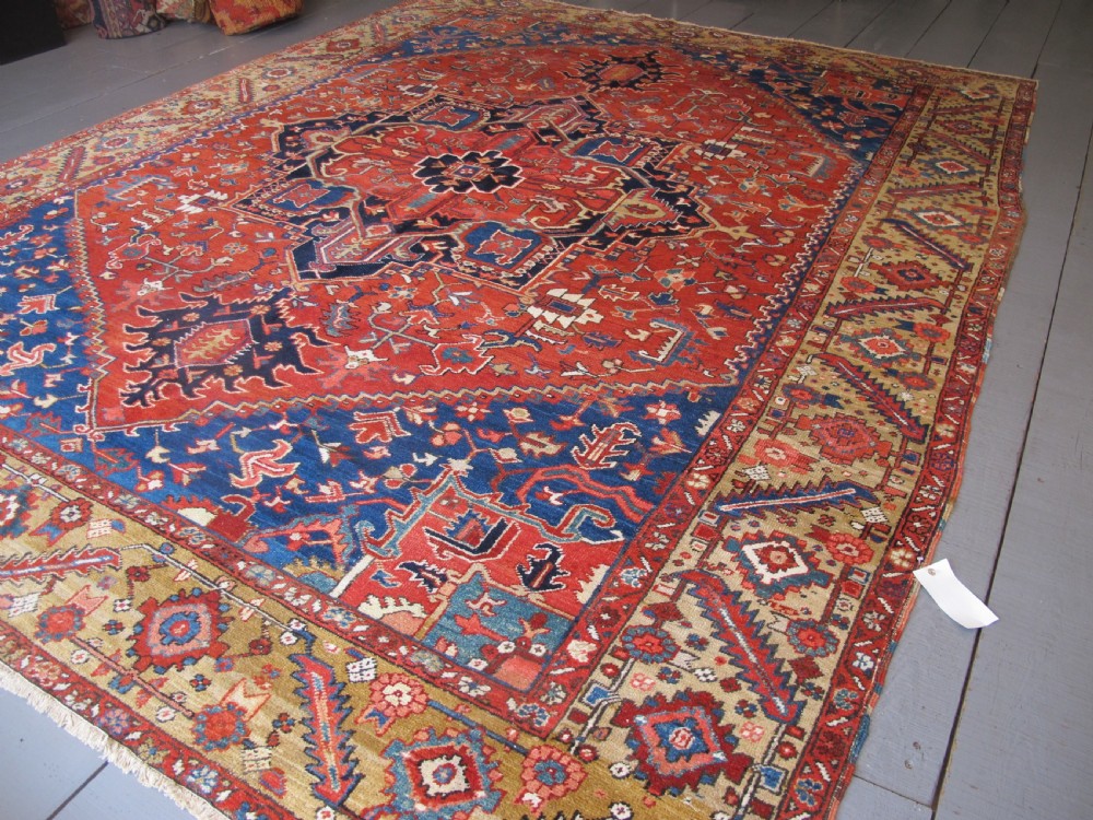 Decorative Bakshaish Carpet, North-West Persia, Circa 1880, 3.60m x 2.90m View II