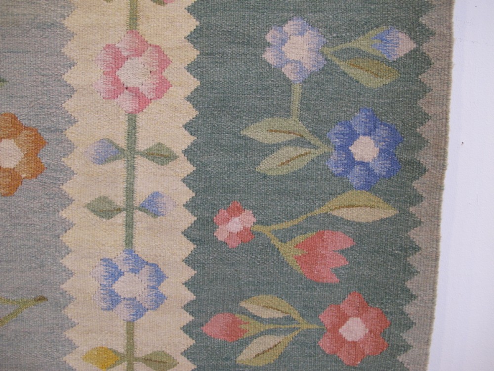 Fine East European Kilim, Early 20th century, 2.13m x 1.37m View IV