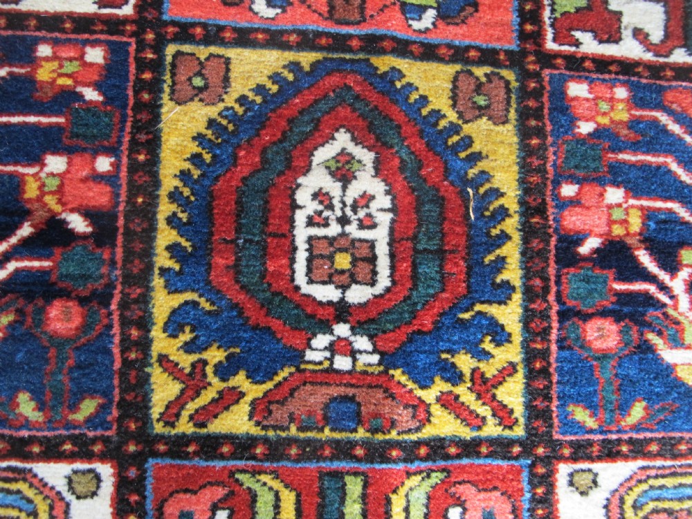 'Armanibaff' Bakhtiar Rug, Central Persia, Late 19th Century, 2.07m x 1.32m View VI