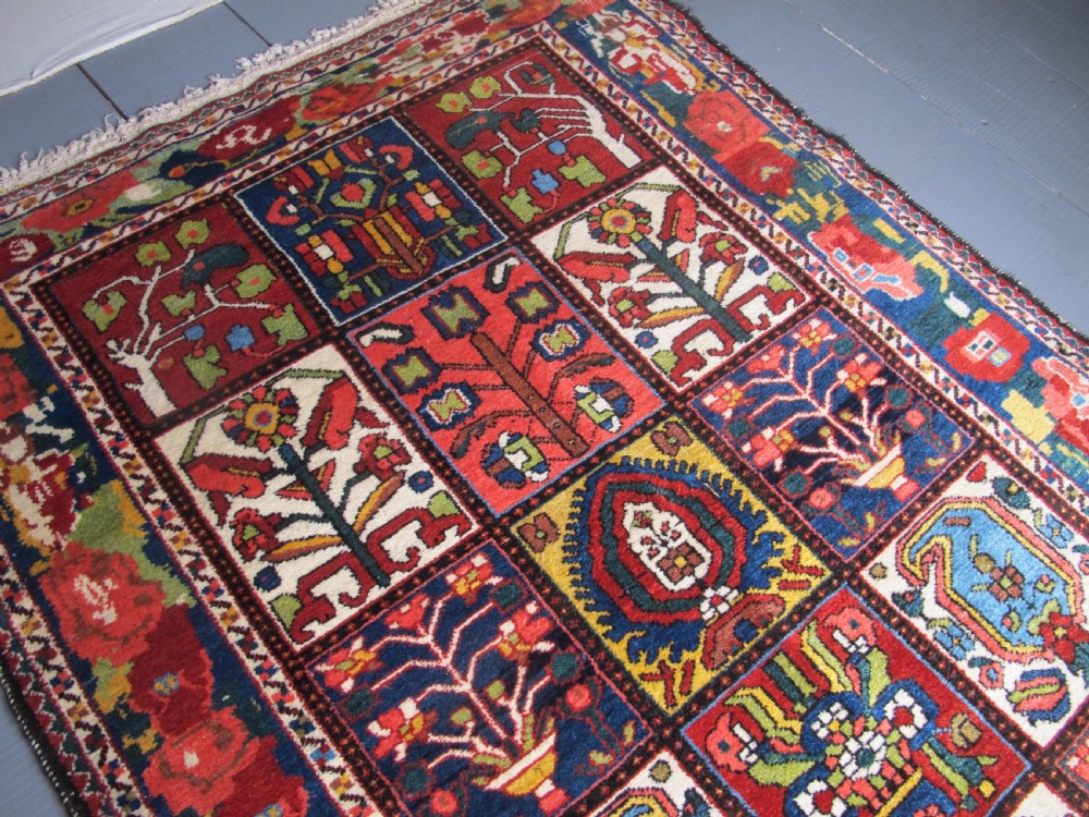 'Armanibaff' Bakhtiar Rug, Central Persia, Late 19th Century, 2.07m x 1.32m View VII