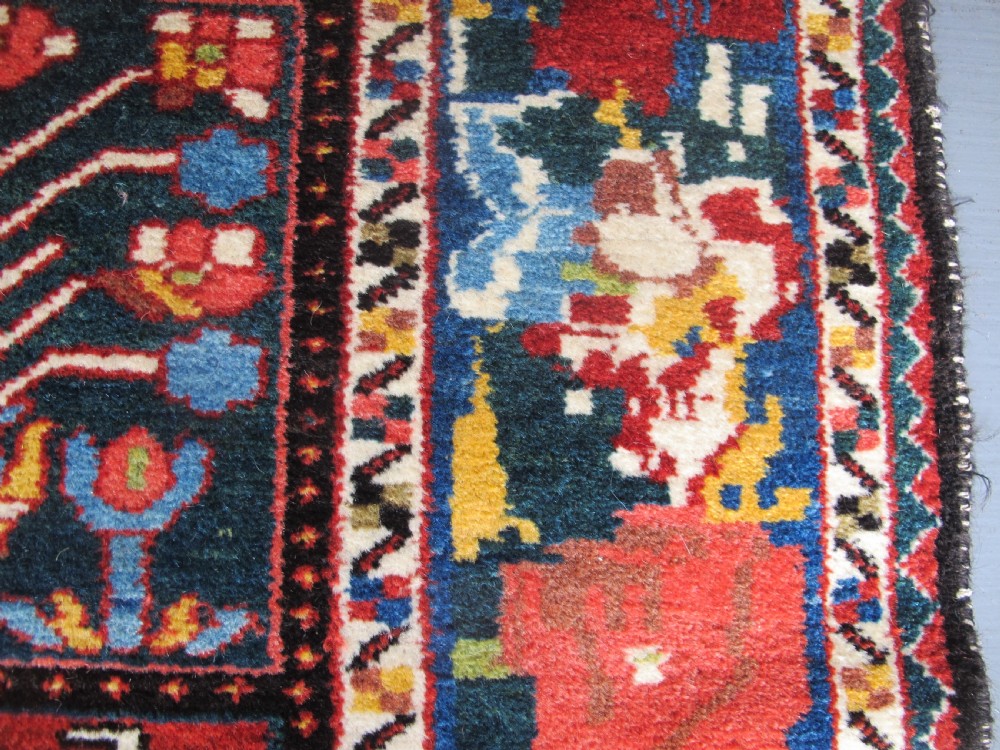 'Armanibaff' Bakhtiar Rug, Central Persia, Late 19th Century, 2.07m x 1.32m View IX