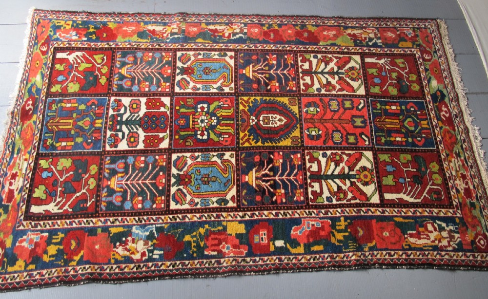 'Armanibaff' Bakhtiar Rug, Central Persia, Late 19th Century, 2.07m x 1.32m View XI