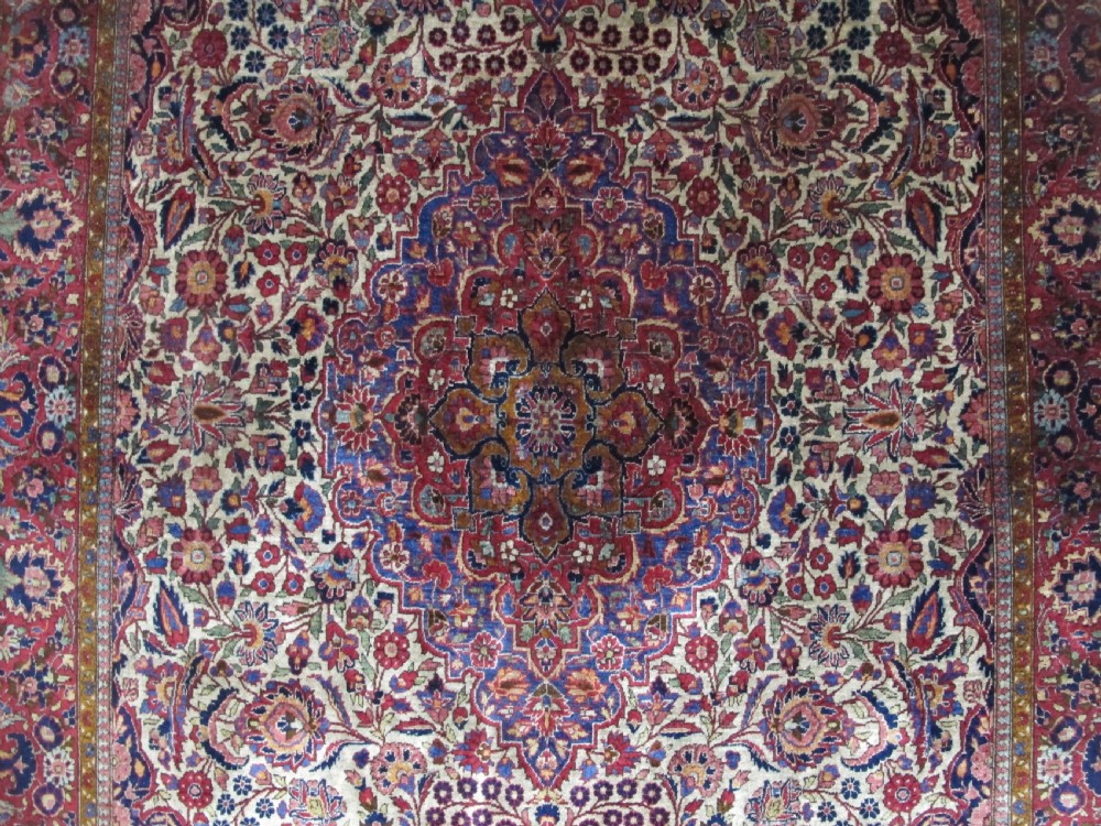 Fine Silk Kashan Rug, Persia, Circa 1920, 2.13m x 1.26m View II