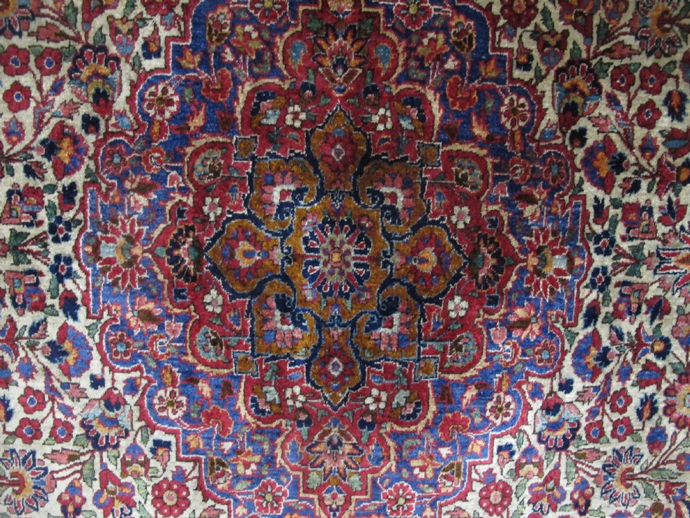 Fine Silk Kashan Rug, Persia, Circa 1920, 2.13m x 1.26m View III