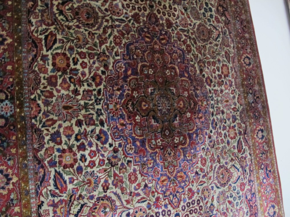 Fine Silk Kashan Rug, Persia, Circa 1920, 2.13m x 1.26m View XI