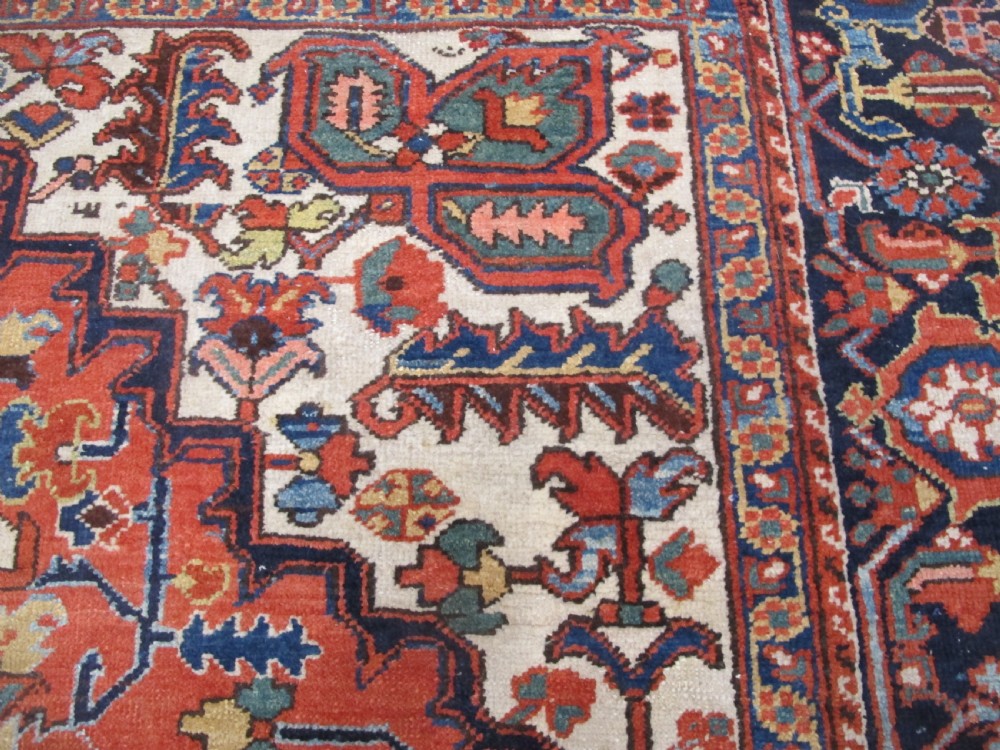Colourful Heriz Carpet, Circa 1900, 3.28m x 2.48m View VI