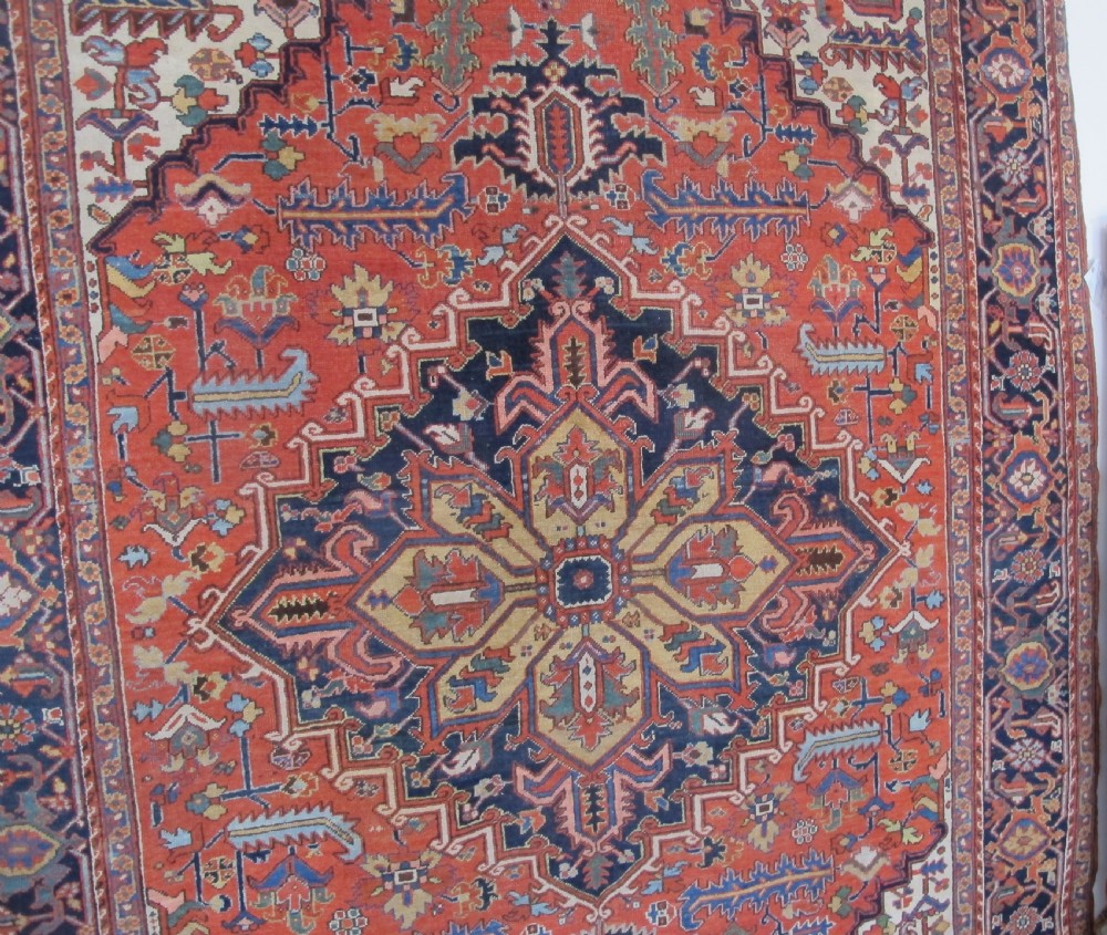 Colourful Heriz Carpet, Circa 1900, 3.28m x 2.48m View XII