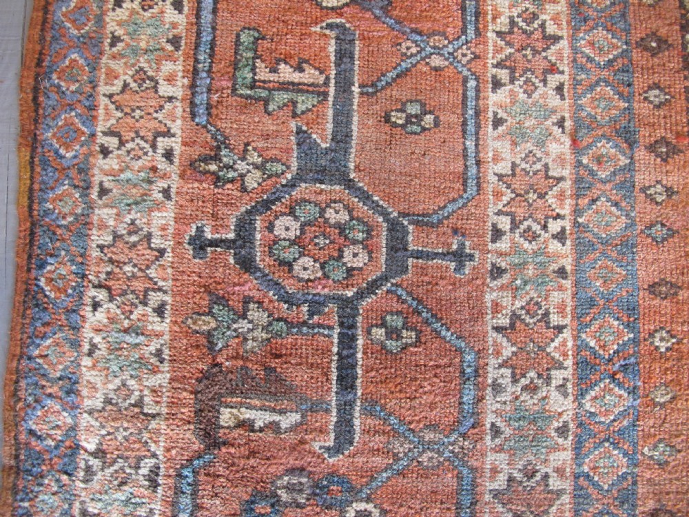 Magnificent Serapi Carpet, North-West Persia, Circa 1880, 4.70m x 3.52m View VII