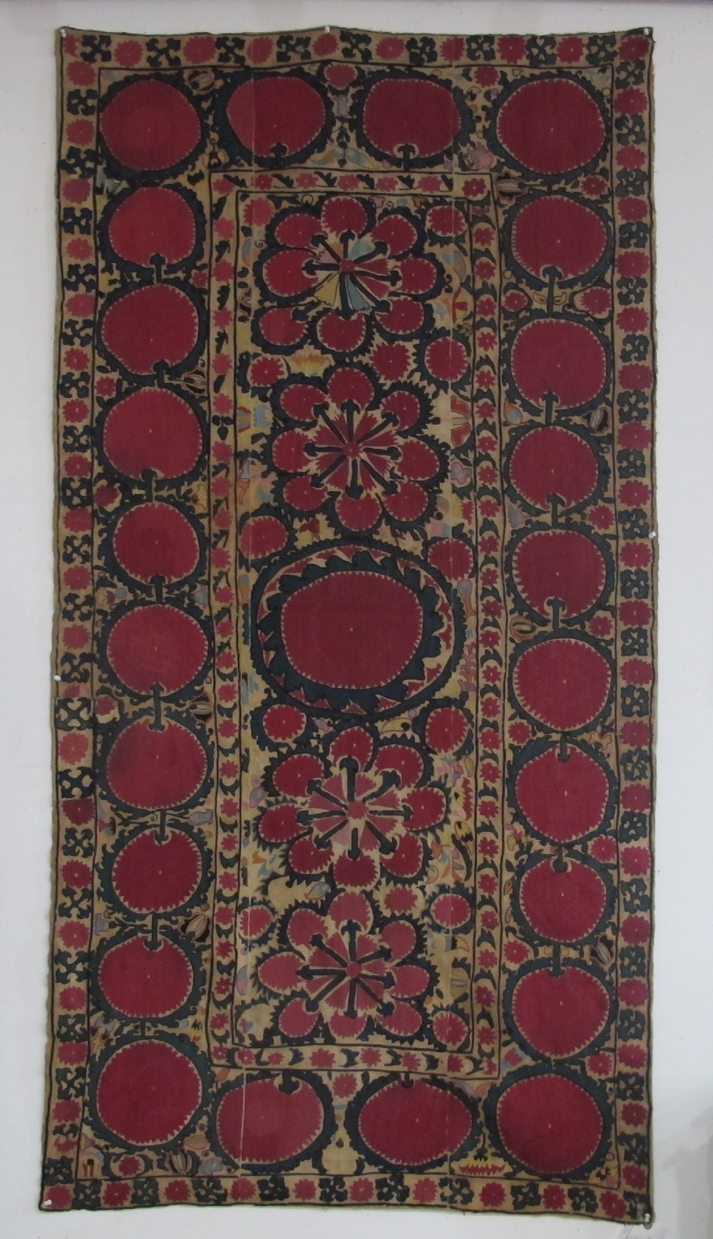 Tashkent Suzani, Uzbekistan 1830-1850, 1.85m x 0.93m