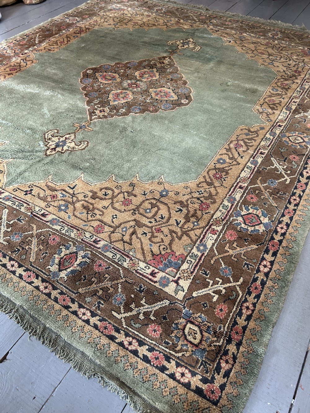 Oushak Carpet, West Anatolia, Circa 1900, 3.62m x 3.20m View XI