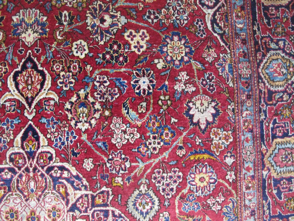Fine Silk Kashan Rug, Central Persia, Circa 1930, 2.10m x 1.28m View V