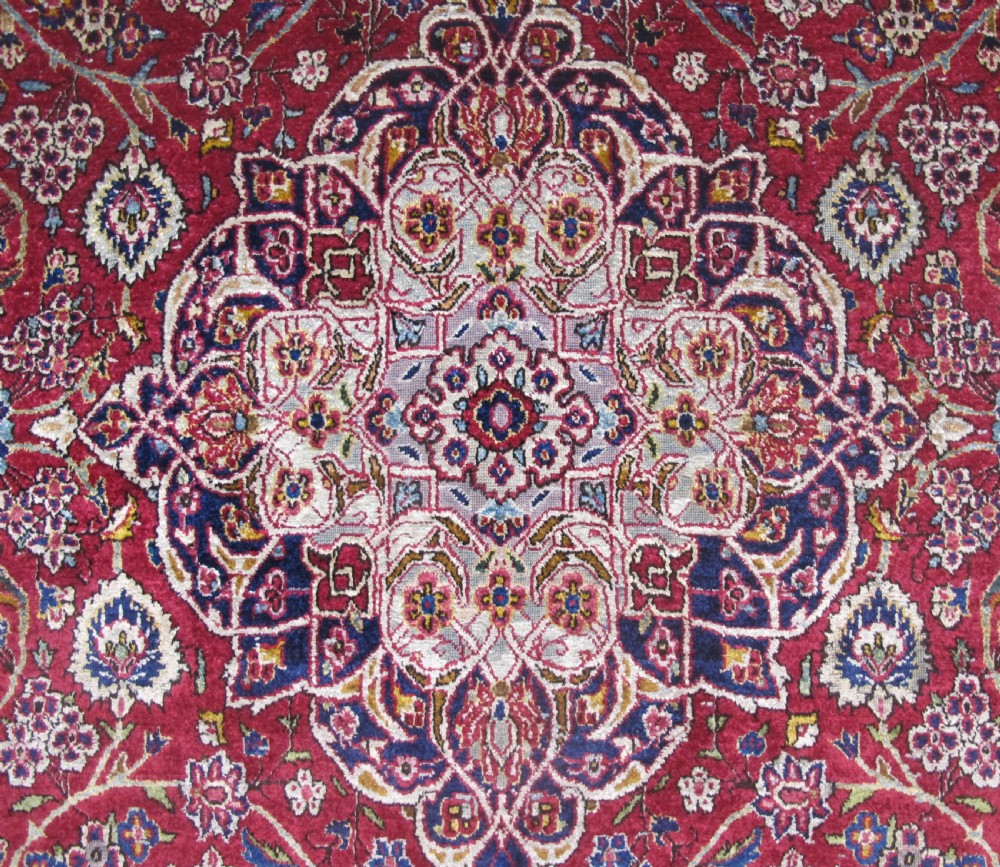 Fine Silk Kashan Rug, Central Persia, Circa 1930, 2.10m x 1.28m View VIII