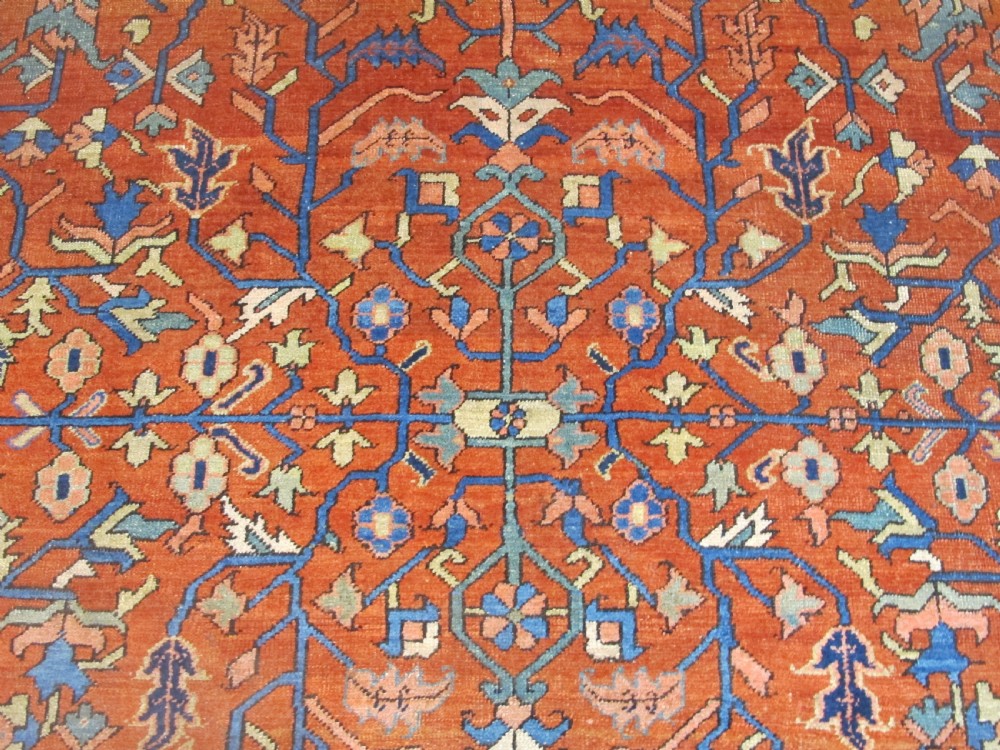 Fine Heriz Carpet, North-West Persia, Circa 1890, 3.54m x 2.77m View VI