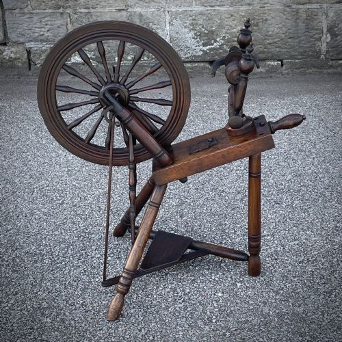 fig 1. Attractive Antique Victorian Saxony Style Spinning Wheel