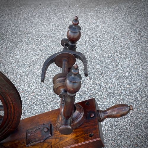fig 3. Attractive Antique Victorian Saxony Style Spinning Wheel