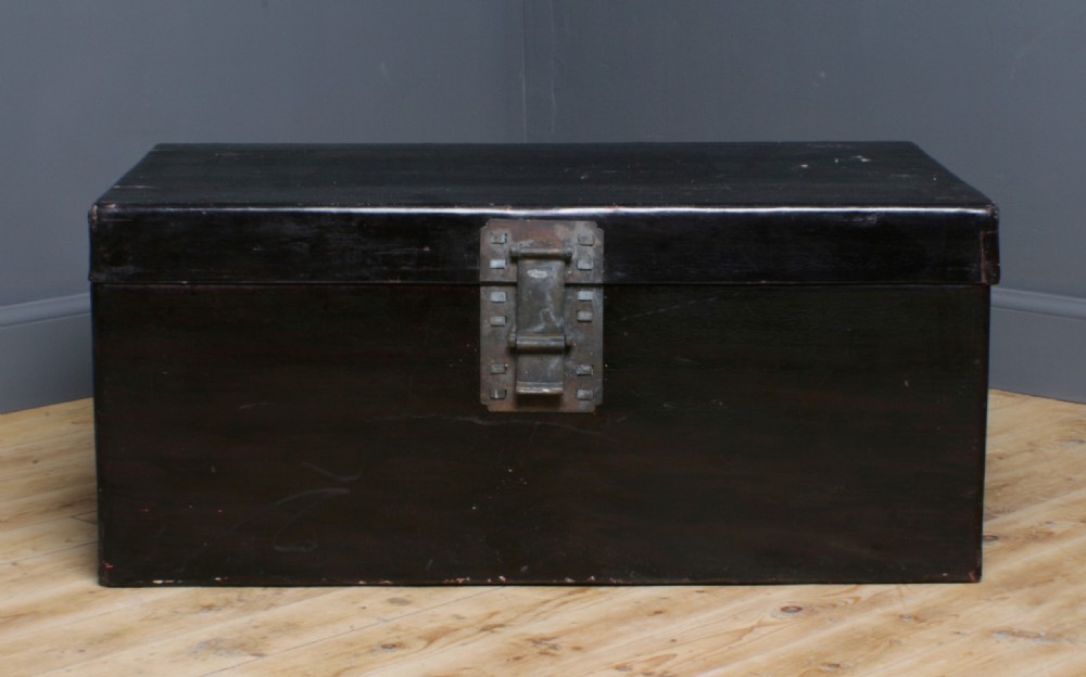 Attractive Large Antique Black Lacquered Oriental Pig Skin Chest Shipping Trunk