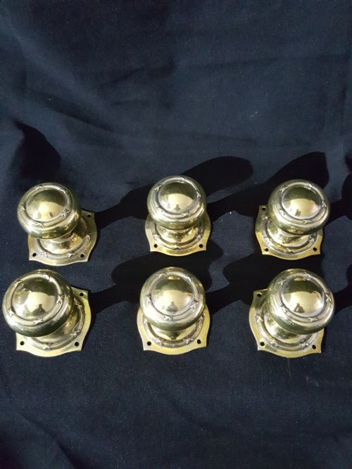 regency brass door knob six piece set - CATEGORY: ANTIQUE MISCELLANEOUS - DATED REGENCY