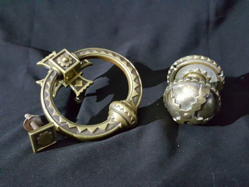 BRASS VICTORIAN GOTHIC DOOR DOOR KNOCKER DOOR KNOB SET - ADDITIONAL PHOTO 6