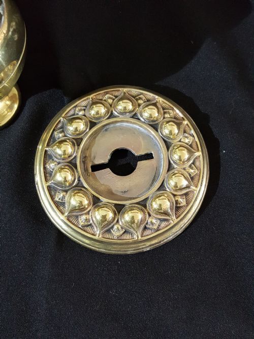 BRASS VICTORIAN GOTHIC SINGLE DOOR KNOB - ADDITIONAL PHOTO 2
