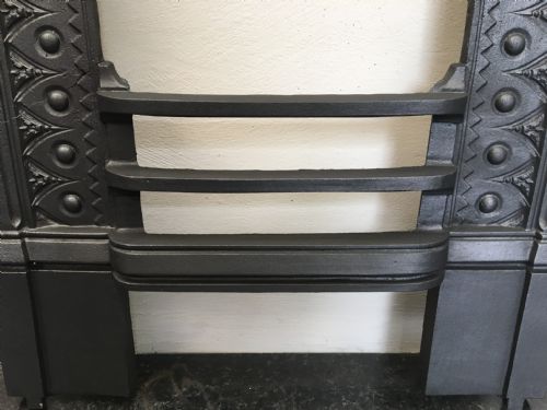 VICTORIAN BEDROOM CAST IRON FIREPLACE - ADDITIONAL PHOTO 5