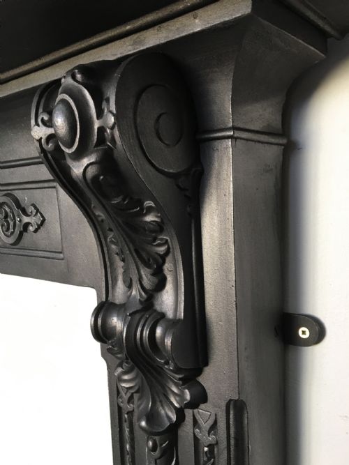 VICTORIAN CAST IRON FIRE SURROUND - ADDITIONAL PHOTO 2