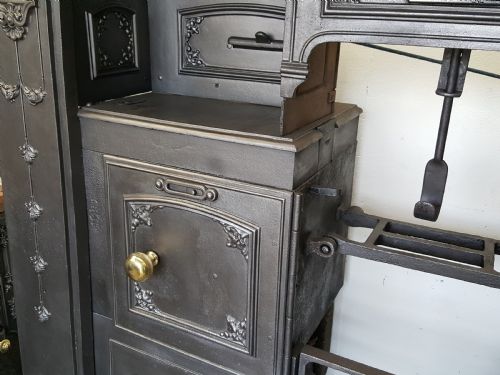 EARLY VICTORIAN COOKING RANGE - ADDITIONAL PHOTO 7
