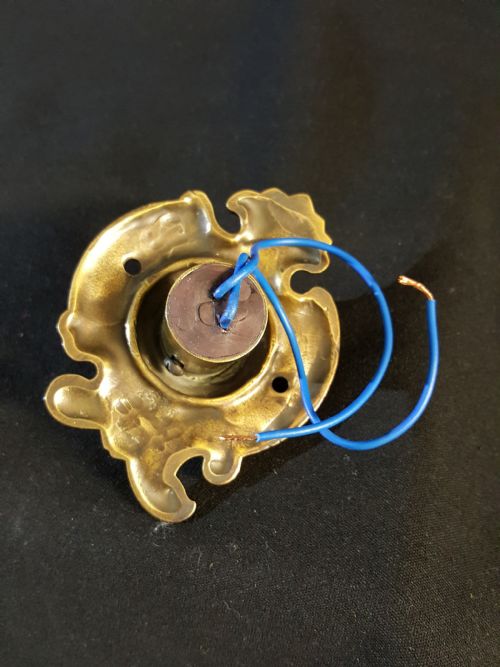 VICTORIAN BRASS PORCELAIN PRESS DOOR BELL - ADDITIONAL PHOTO 2
