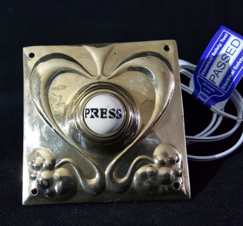 ART NOUVEAU BRASS PORCELAIN PRESS DOOR BELL - ADDITIONAL PHOTO 1