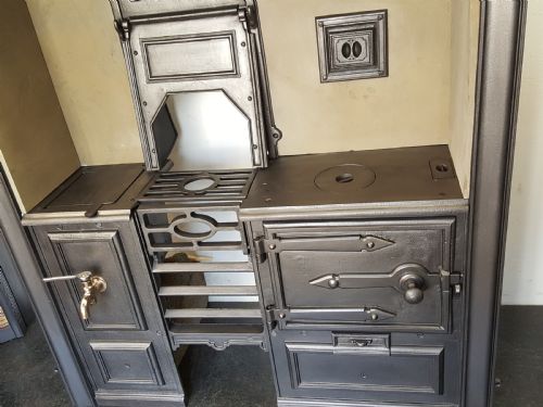 EARLY VICTORIAN KITCHEN COOKING RANGE - ADDITIONAL PHOTO 5