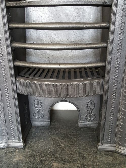 GEORGIAN CAST IRON HOB GRATE WITH SURROUND - ADDITIONAL PHOTO 3