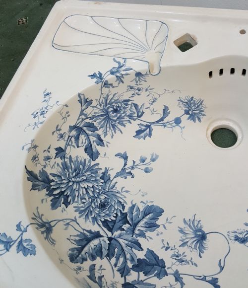 VICTORIAN CHRYSANTHEMUM WASH BASIN - ADDITIONAL PHOTO 3