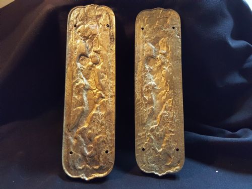 PAIR OF BRASS VICTORIAN FINGER PLATES - ADDITIONAL PHOTO 1