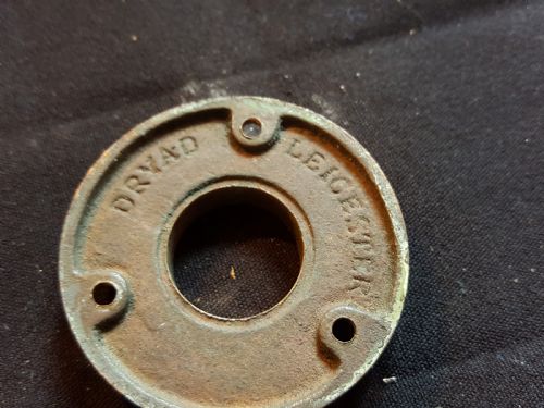 FOUR PAIRS OF EDWARDIAN BRONZE DOOR KNOBS - ADDITIONAL PHOTO 3