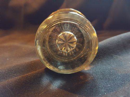 ONE PAIR OF VICTORIAN CLEAR GLASS DOOR KNOBS - ADDITIONAL PHOTO 2
