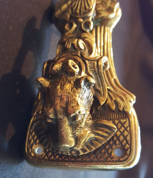 VICTORIAN BRASS SEA DRAGON DOOR KNOCKER - ADDITIONAL PHOTO 4