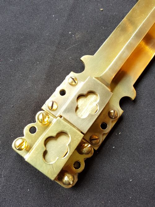BRASS GOTHIC VICTORIAN BOLT - ADDITIONAL PHOTO 3